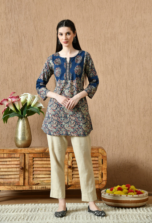 Ethnic Printed V-Neck Pure Cotton Straight Kurti