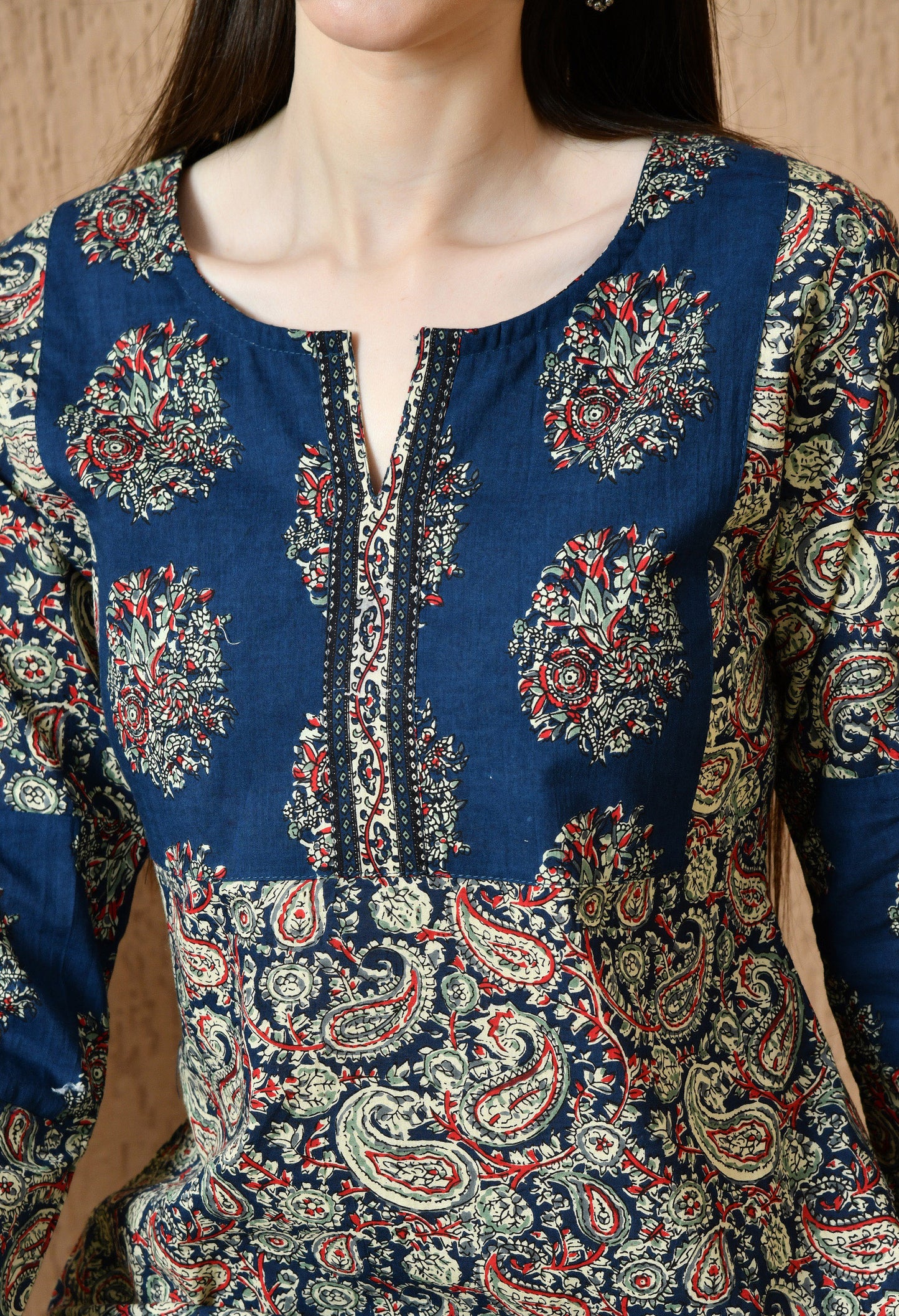 Ethnic Printed V-Neck Pure Cotton Straight Kurti