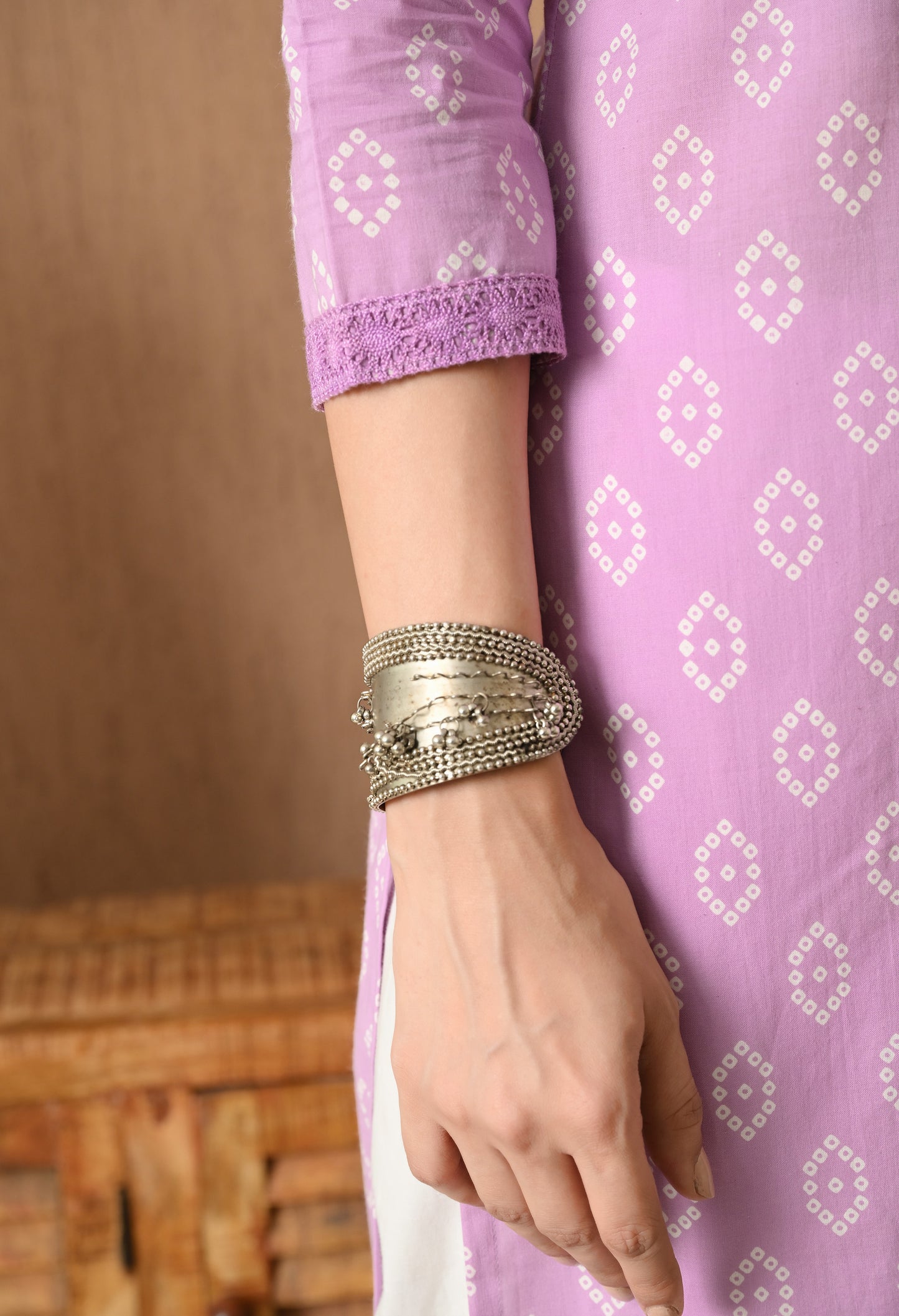 Floral Printed V-Neck Straight Kurta