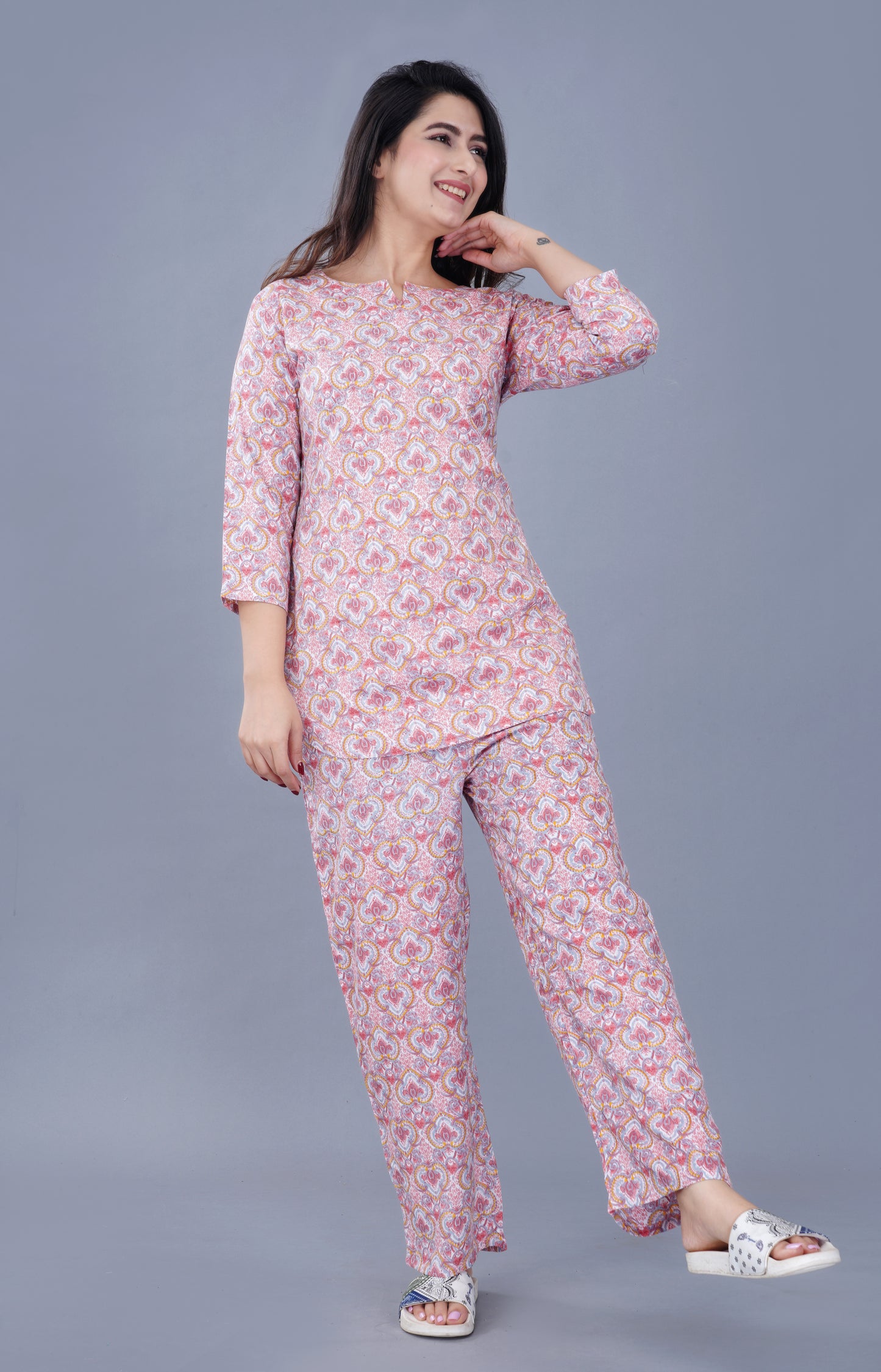 Ethnic Motifs Printed Night suit