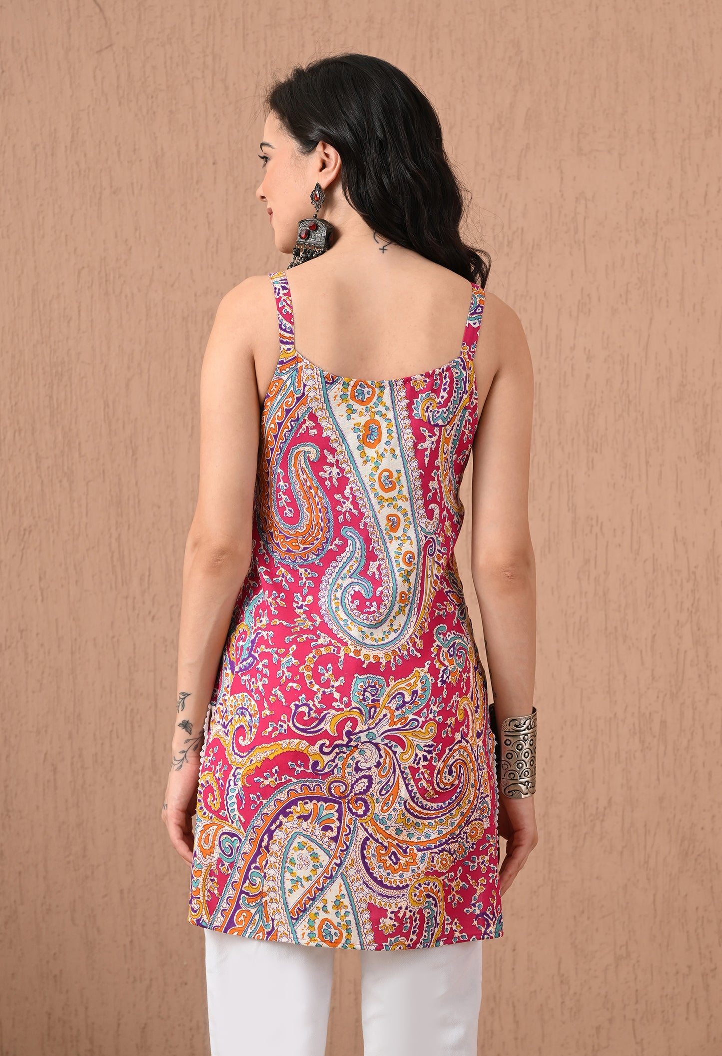Ethnic MotifsPrinted Square Neck Kurti