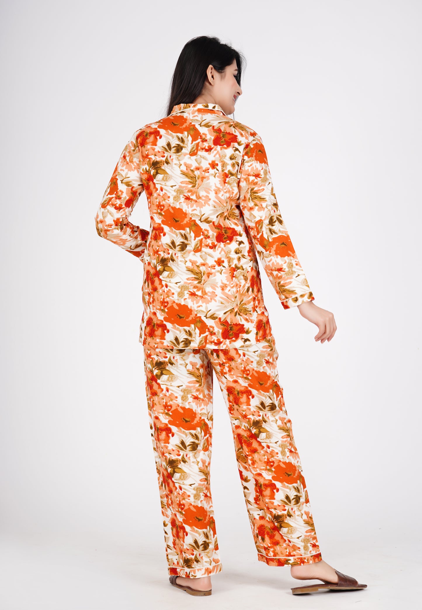Floral Printed Lapeled Collar Shirt With Pyjama