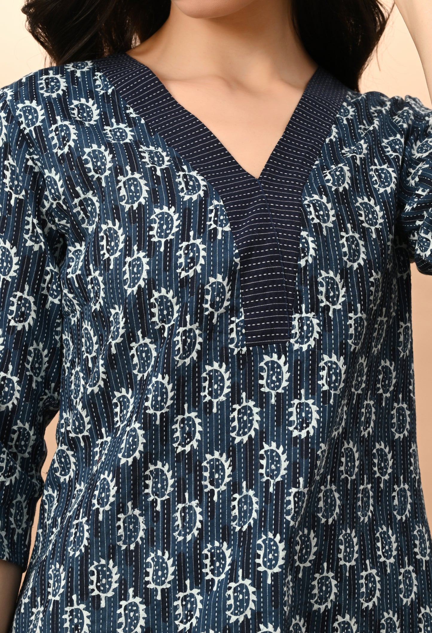 Floral Printed V-Neck Straight Short Pure Cotton Kurti