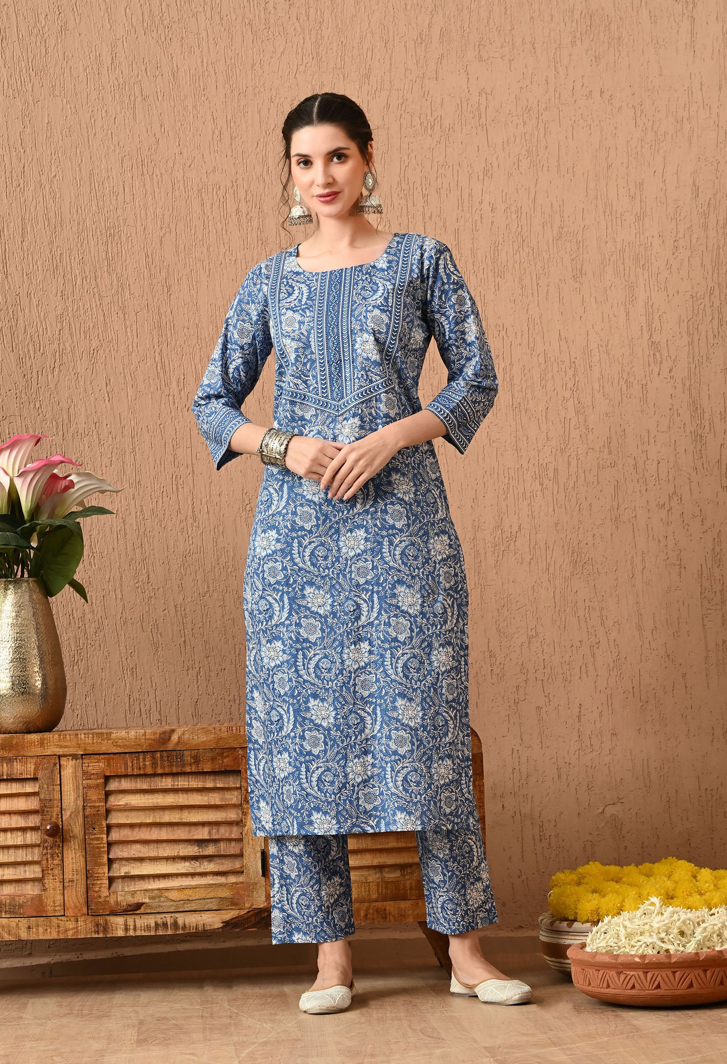 Floral Printed Round Neck Cotton Kurta Set With Dupatta