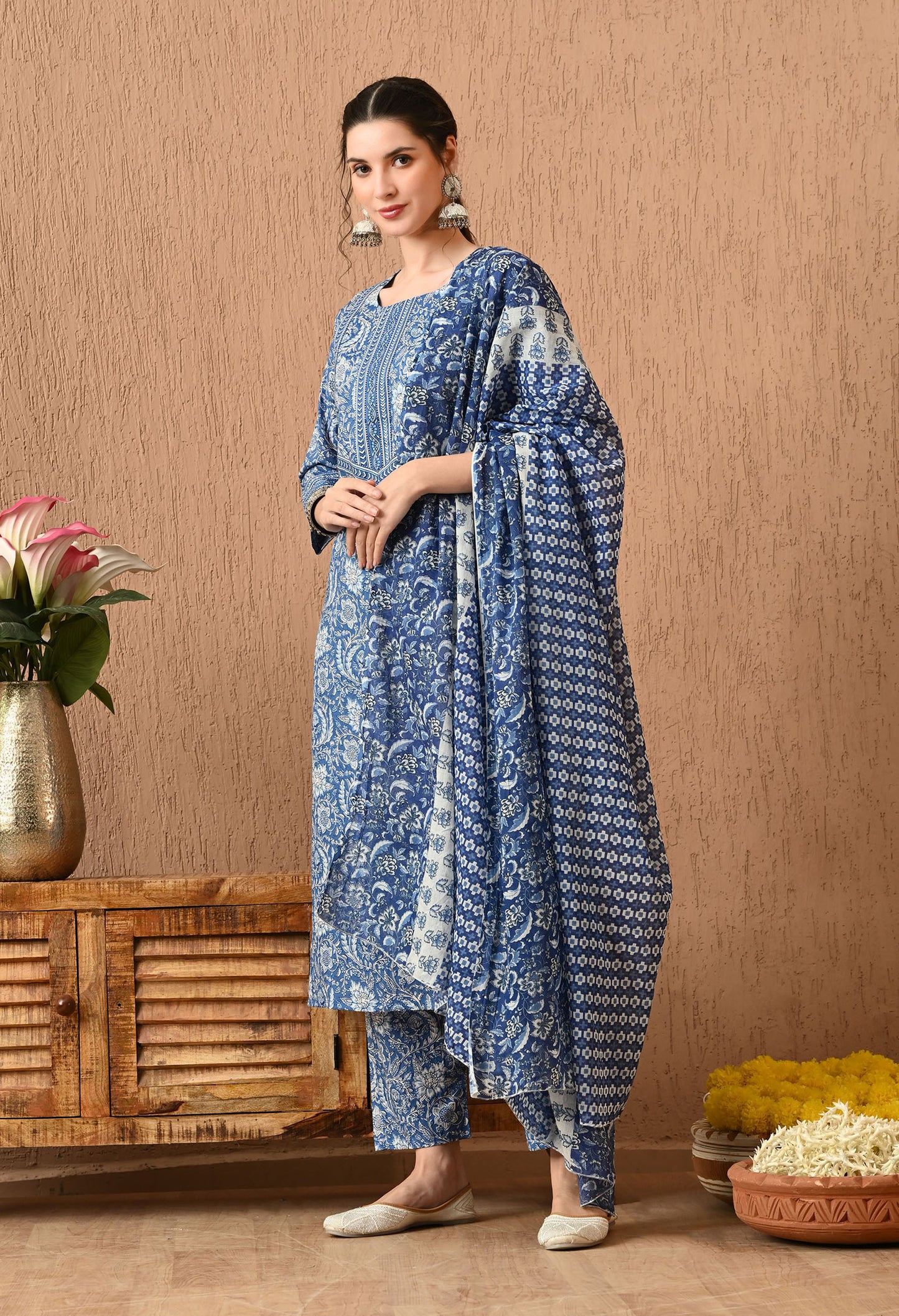 Floral Printed Round Neck Cotton Kurta Set With Dupatta