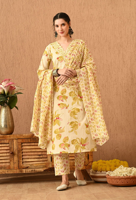 Floral Printed Regular Thread Work Pure Cotton Kurta Set With Dupatta