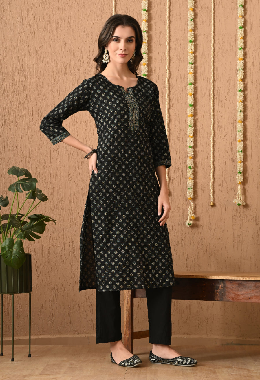 Ethnic Motifs Printed Regular Pure Cotton Kurta Set With Dupatta