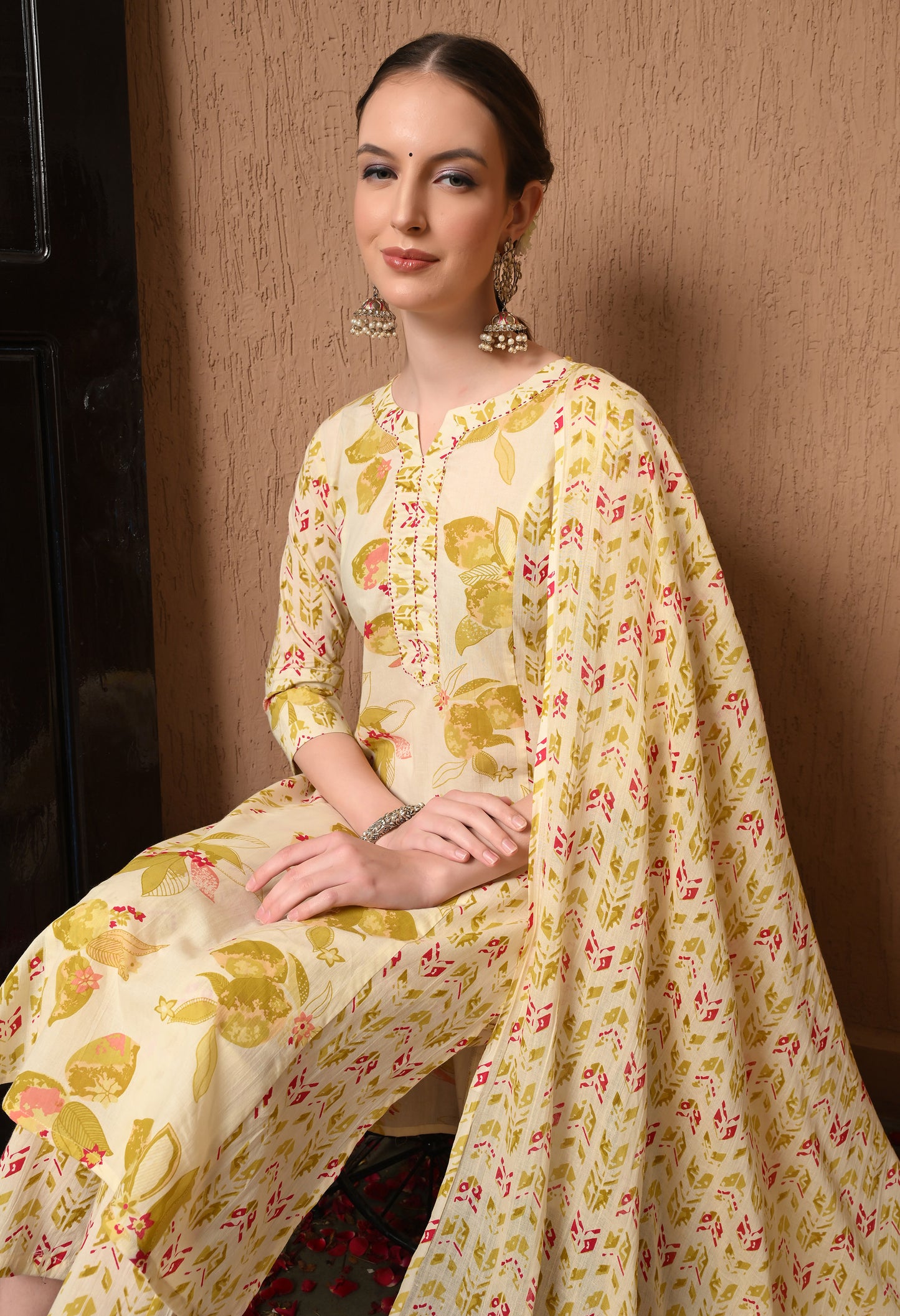Floral Printed Kurta Pant Set with Dupatta