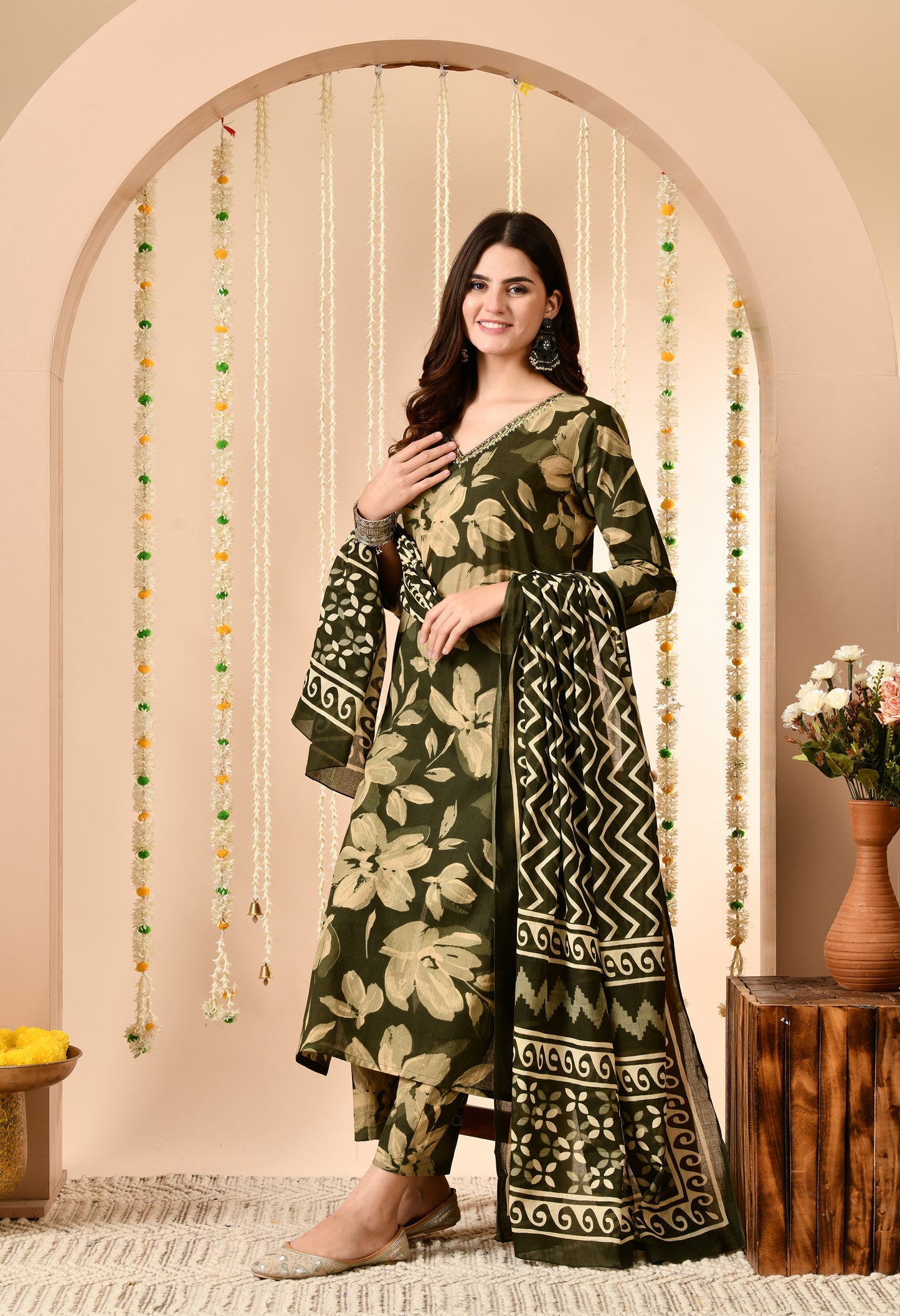 Floral Printed Regular Mirror Work Pure Cotton Kurta Set With Dupatta